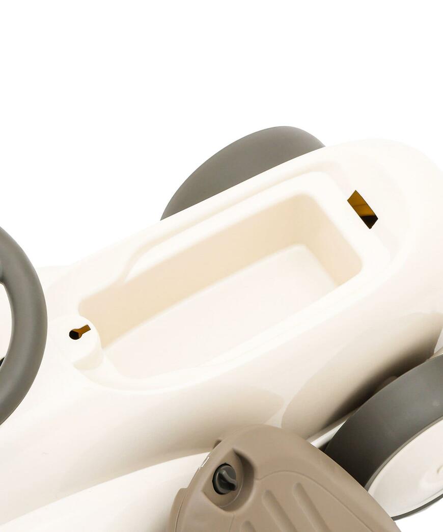 出所：パルグループ公式ファッション通販サイト 3COINS 足けり車おもちゃ