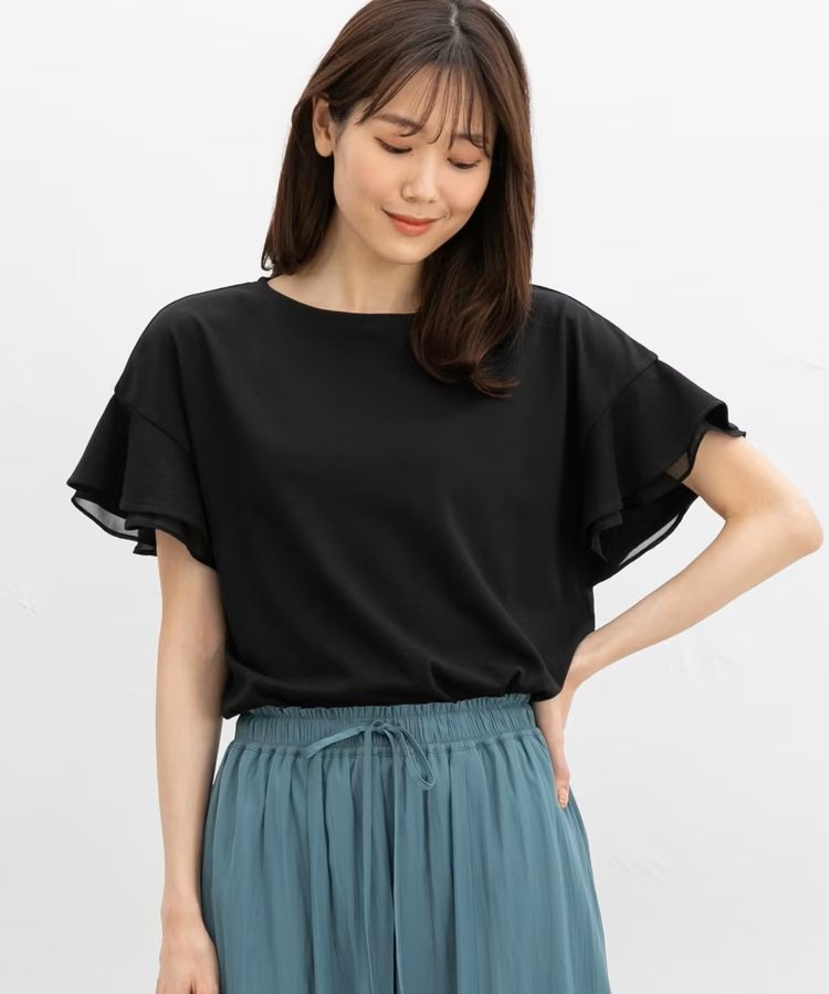 出所：ハニーズ公式　フリル袖Tシャツ