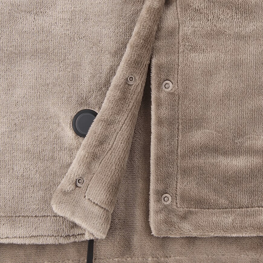 出所：無印良品ネットストア 洗えるUSBブランケット