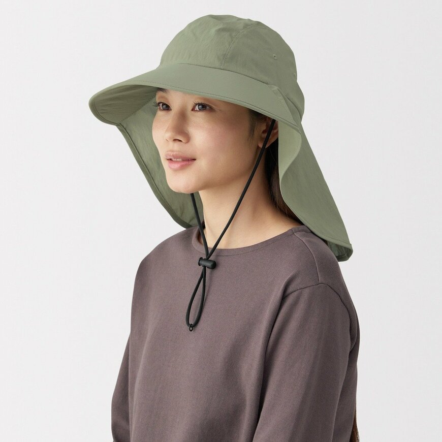 無印良品　風を通す　ちいさくまとまる　日除け付きハット