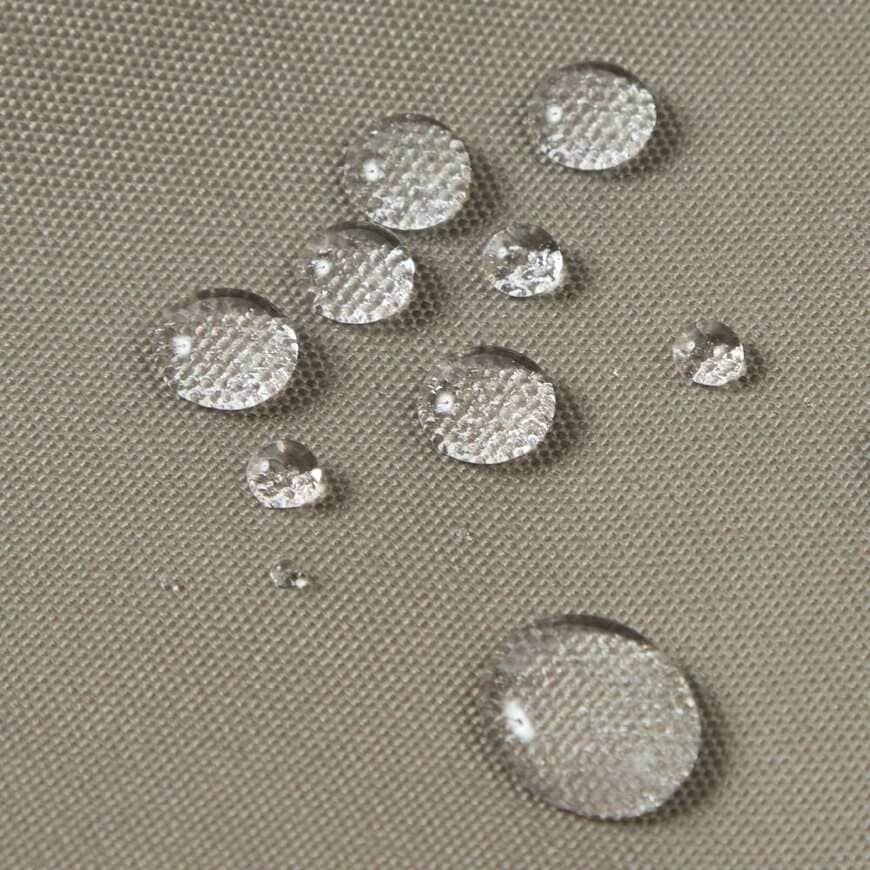 出所:ワークマン公式 撥水スリムデイバッグ