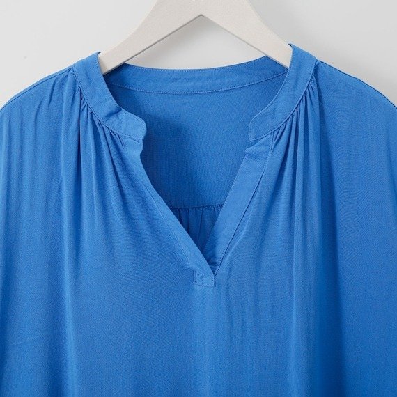 ニトリ公式　接触冷感レーヨンワンピースレギュラー丈