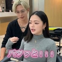 【大変身】髪色やクセに悩むロング美女→パツッとボブで大胆イメチェン！「ん－！短いぜ！」とグッドポーズ