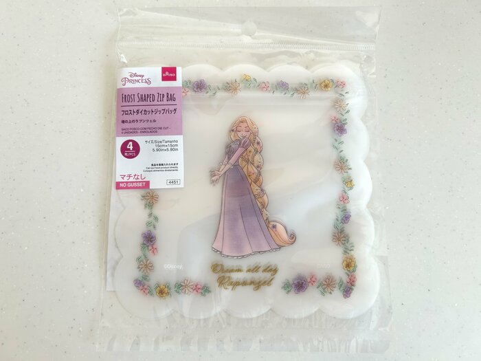 「塔の上のラプンツェル」のフロストダイカットジップバッグ(4枚入り)2種類