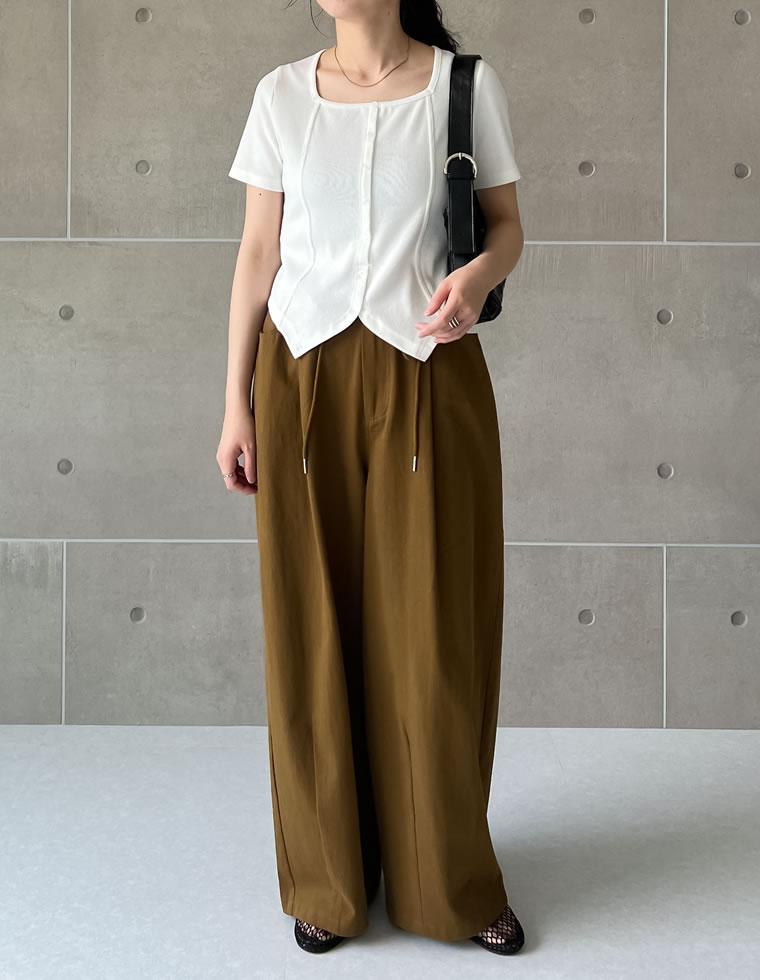 出所：リエディ公式　リブカットソースクエアネックボタン付きトップス[mb]