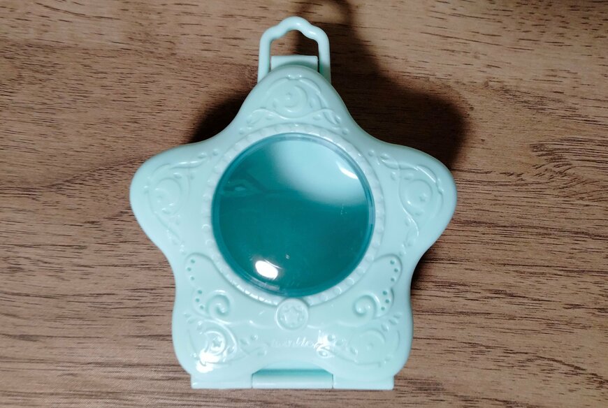 筆者撮影（セリア、ラッピング窓付ケース 星型）