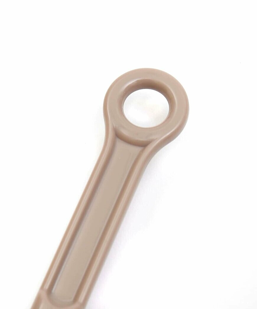 出所：3COINS　隅洗いブラシセット