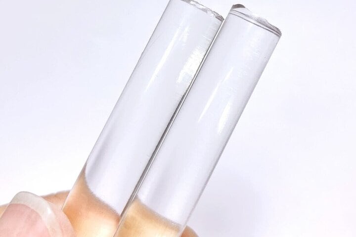 何の変哲もない「アクリル棒」が大変身　完成した「芸術作品」に思わず目を疑う