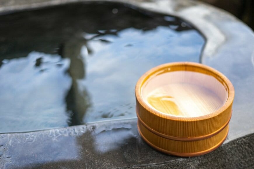 高齢者は交通事故の約3倍！？「冬の入浴死亡事故」を防ぐ方法「万一ぐったりしている人を見つけたら？」