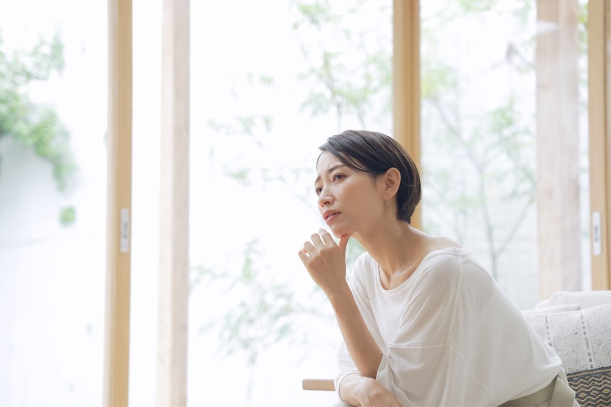 【年収の壁】とは？主婦層に多い年収実態や「働き控え」の問題 106万円の壁・130万円の壁・150万円の壁を解説 LIMO くらしとお