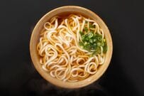 自宅で作った「うどん」に違和感　完成した一品に「海外のグミかと思った」