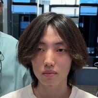 【大変身】「短髪にすると前髪がスカスカ」になる男性がカット＆パーマで大胆イメチェン！アフターに「めちゃカッコいい」と称賛の声