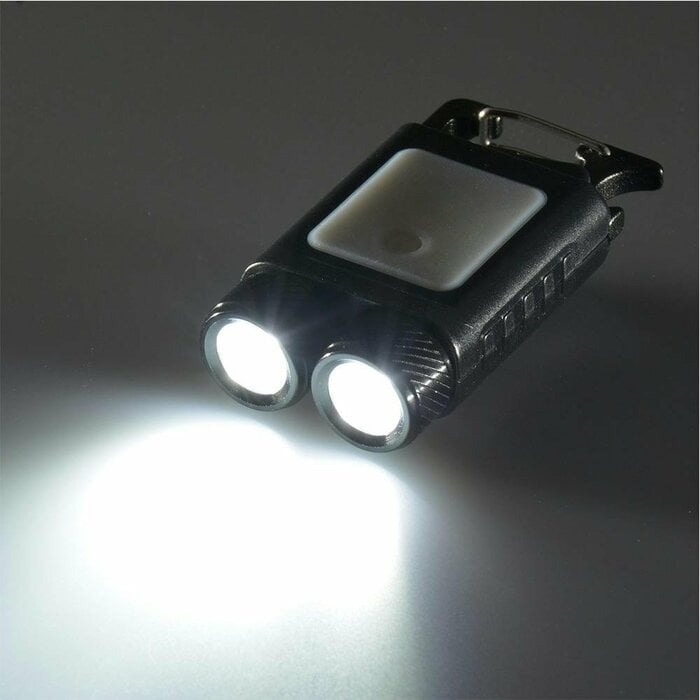 IPX4の防まつ形防水機能も備えているため、急な雨でも安心