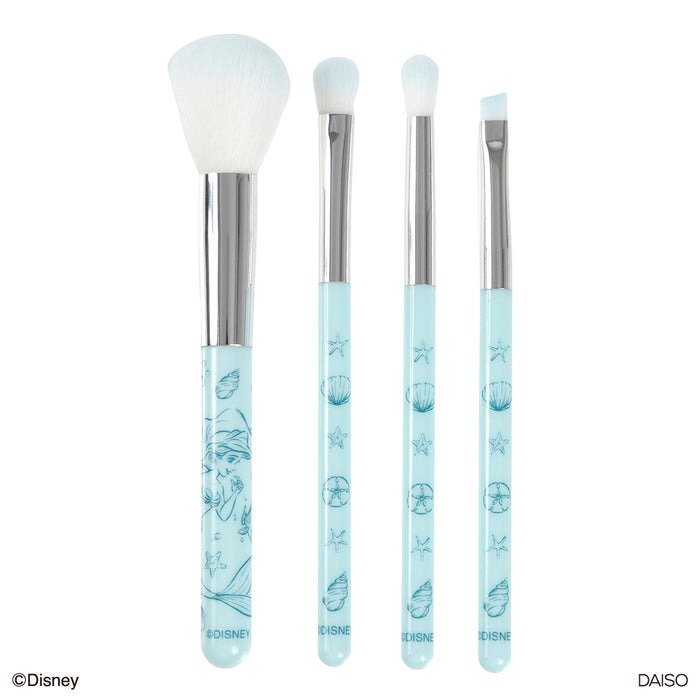 出所：ダイソー公式　メイクブラシセット、LMT（リトル・マーメイド）