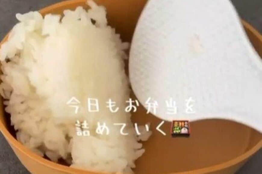 自称ズボラ主婦が作る「おばあちゃんの佃煮弁当」　家庭の味がぎゅっと詰まった一品がたまらない…