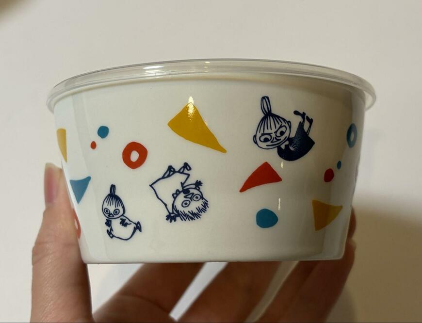筆者撮影（扶桑社 cookpad plus、MOOMIN＜ムーミン＞ 磁器の密閉保存容器 豪華2個セット）