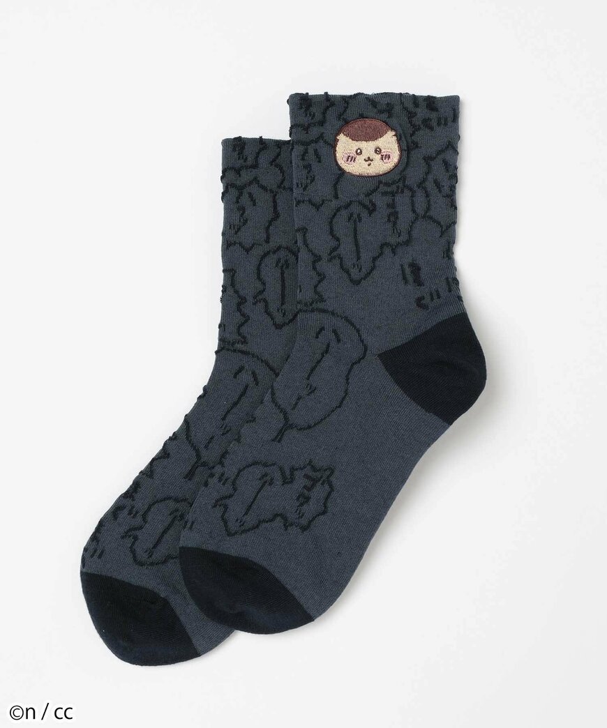 ハニーズ公式　ちいかわ／刺繍ソックス