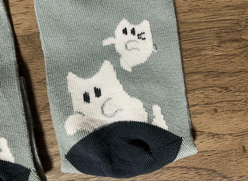 セリア、キッズショートクルー丈ソックス かかとハロウィン柄