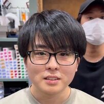 「遠距離恋愛の彼女を驚かせたい！」男性がプロの技で劇的イメチェン！コメント欄に「かっこいい！」の声多数