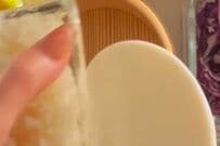 母が「高校生の娘」に作るピーマンの肉詰め弁当　彩り鮮やかなアイデア弁当に「可愛すぎ」