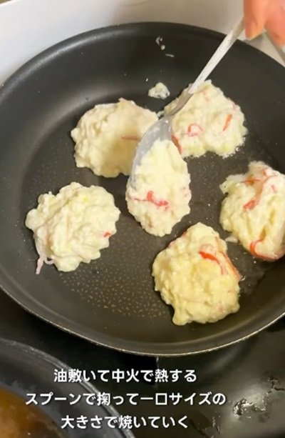 【彼氏弁当】一緒に暮らす彼女が作る「レンチン卵焼き」や「カニカマ入りお焼き」など、彩り豊かな「愛情弁当」が話題