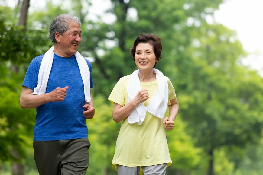 【60歳代・二人以上世帯】公的年金だけで暮らせない？60歳代の貯蓄額を解説《平均・中央値・個人差》