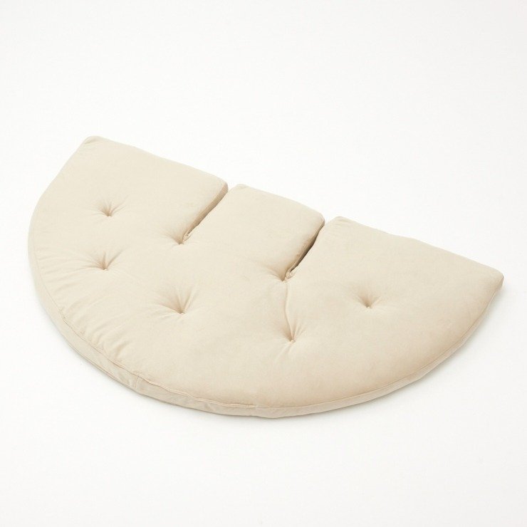 しまむら公式　2WAYクッション（yumi）（床）