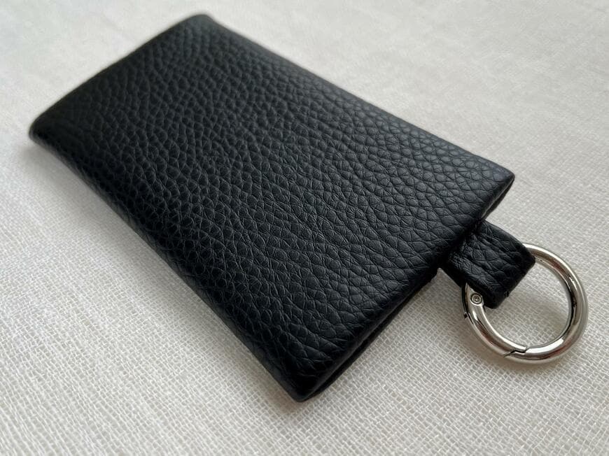 キャンドゥ「スリムポーチ」