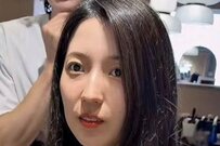 「似合う髪型を分析してほしい」ロングヘアの女性……　笑顔輝く仕上がりの外ハネミディアムヘアに思わず拍手