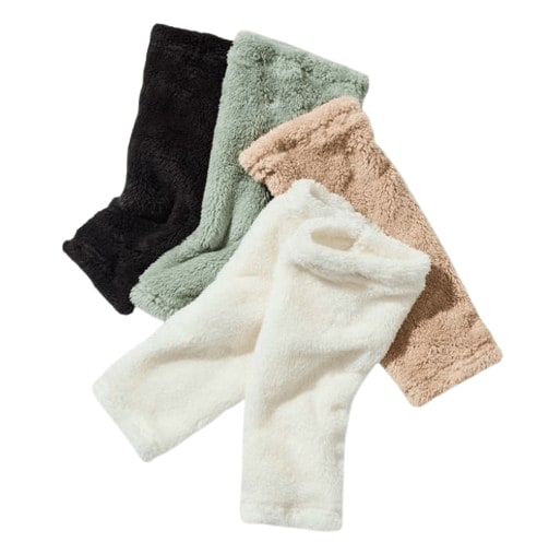 足首周辺をやさしく包み込む、レッグウォーマー