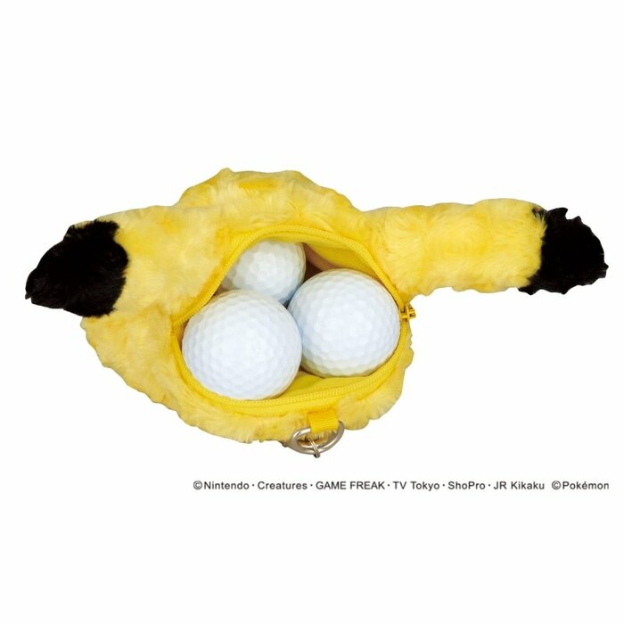 ポケットに入れるとかさばりがちな小物をすっきりと収納