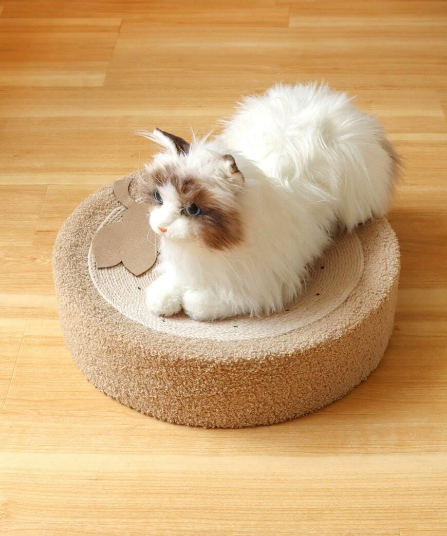 出所：パルグループ公式ファッション通販サイト 3COINS イチゴ爪とぎ