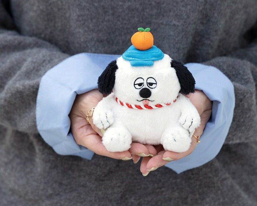 出所：株式会社ローソン　SNOOPY'S BROTHER OLAF 鏡餅オラフのぬいぐるみチャーム BOOK