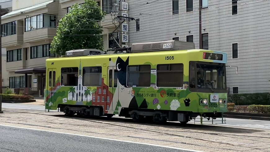 街中をしっかり走っています