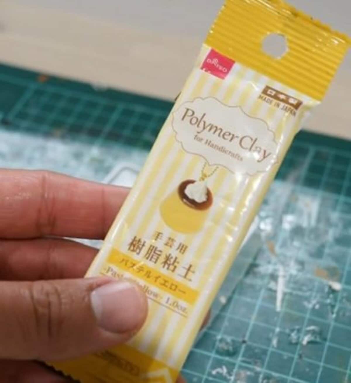 ダイソーの材料で作る！たい焼き型鯉のぼりのDIY