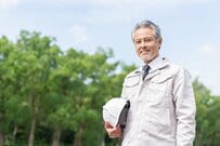 【60歳で退職しない！】65歳まで働いた場合、老齢年金は月額でどのくらい増える？