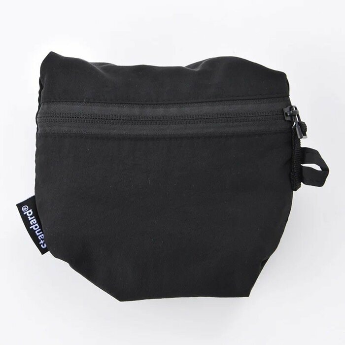 ソフトナイロンなので非常に軽く、持ち運びも苦になりません