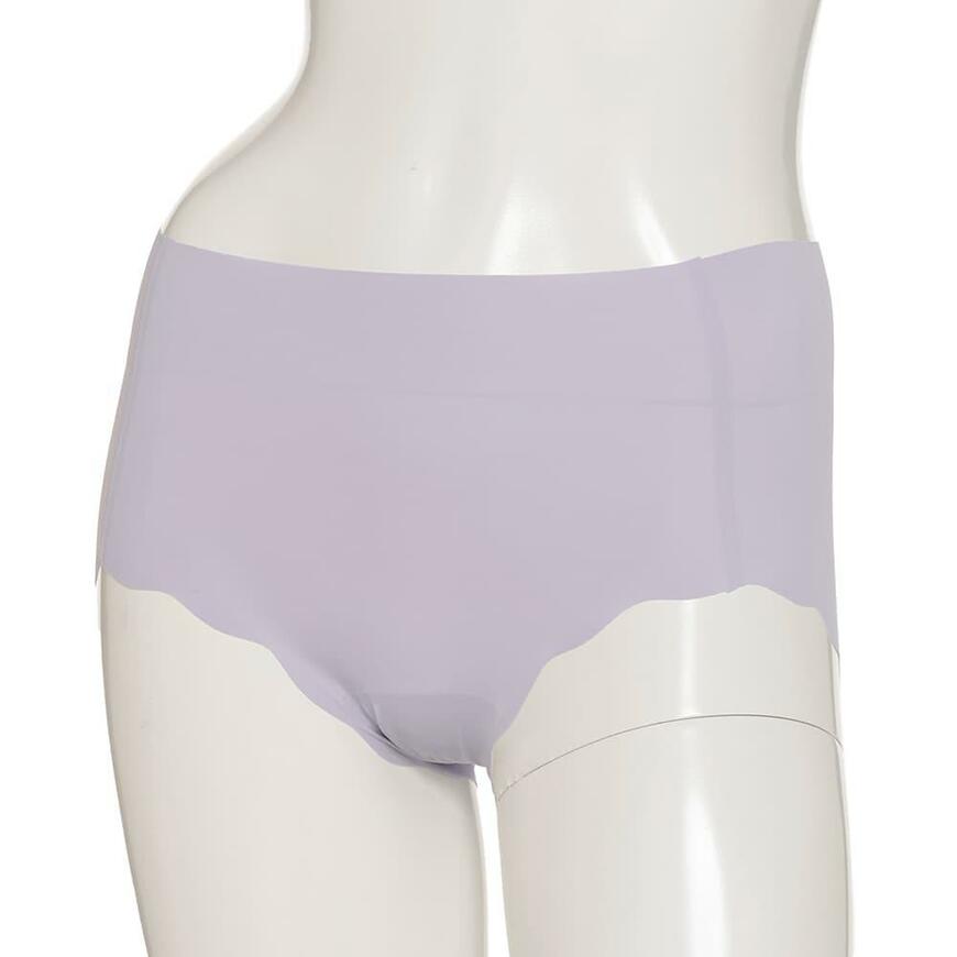 出所：ワークマン公式オンラインストア レディース　なみなみカットシームレスショーツ