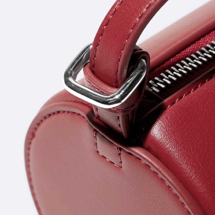 画像出所：GU公式オンラインストア