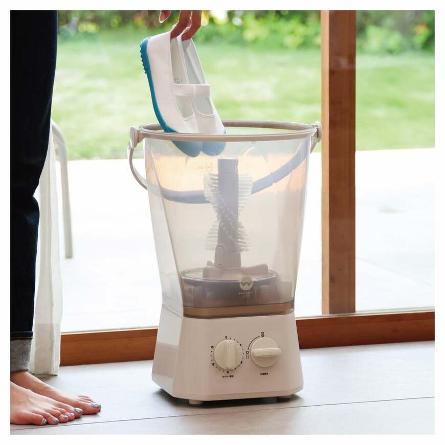 出所：株式会社シービージャパン　ブラッシュボーイ TOM-12 Pro