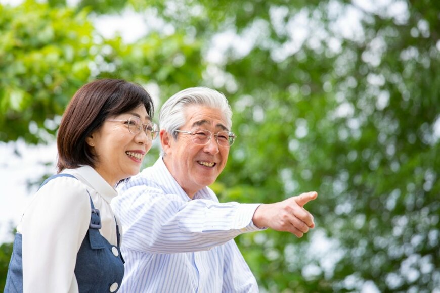 【65歳以上無職夫婦世帯】家計収支は月「約4万円の赤字」に。老後の年金収入はそれほど少ないのか？