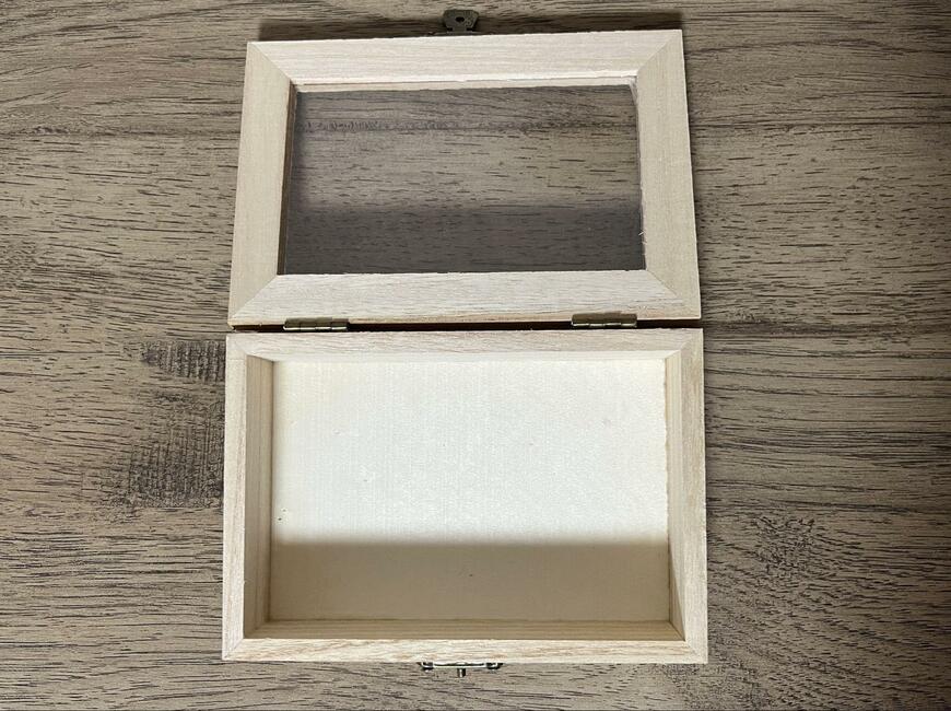 ダイソー、ウッドボックス(クリア蓋付、ロック付)画像