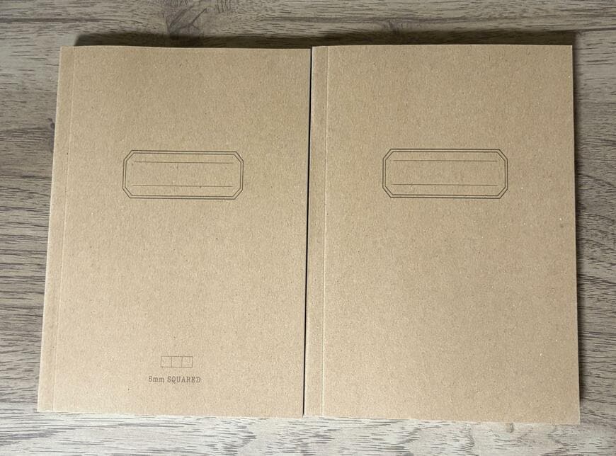 セリア、B6フリーノート 336ページ / B6フリーノート 336ページ 5mm方眼罫の画像