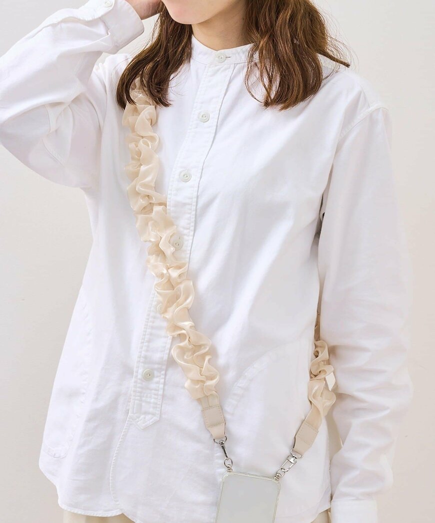 3COINS公式 ラメシアースマホショルダー