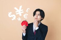 就活生の理想的な初任給はいくら？金額だけではなく、長期的な昇給にも関心