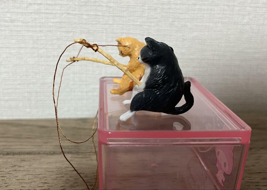 筆者撮影（セリア、水槽用オブジェ ねこ）