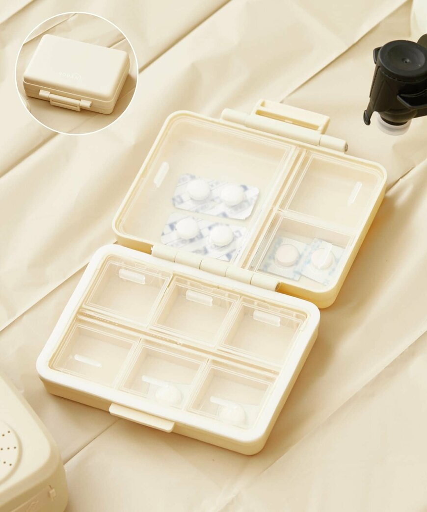 出所：3COINS公式　常備薬ケース／SOBANI