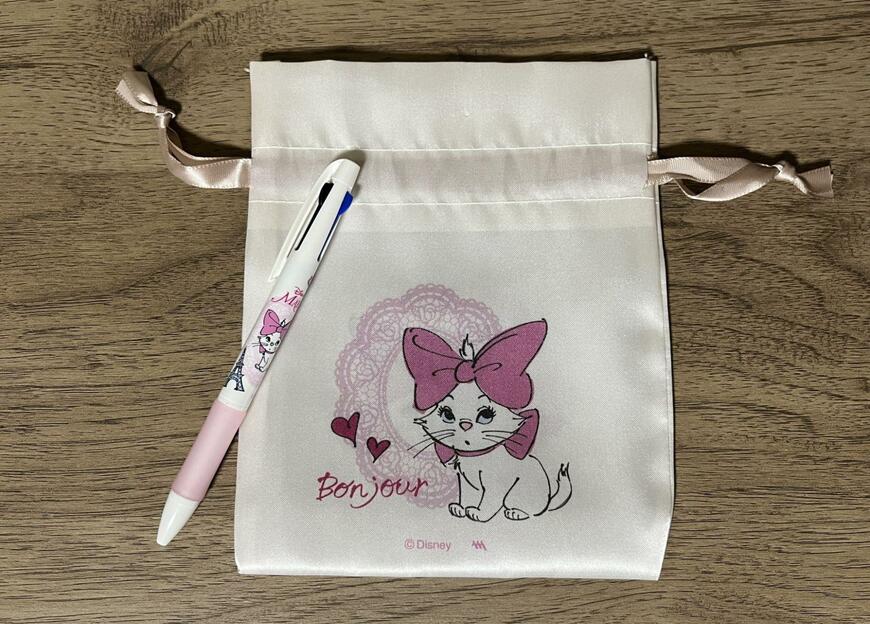 セリア、〈おしゃれキャット〉サテンリボン巾着撮影画像