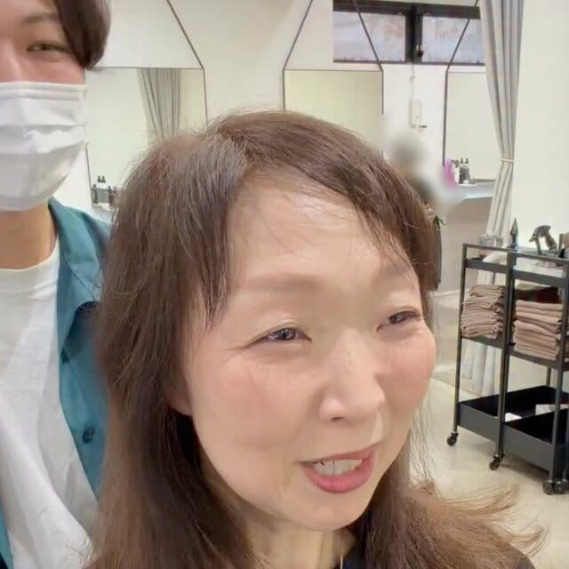 「分け目が…」髪のボリュームがほしい女性　似合わせカットで驚きの変身！「可愛い！」「キュート」の声