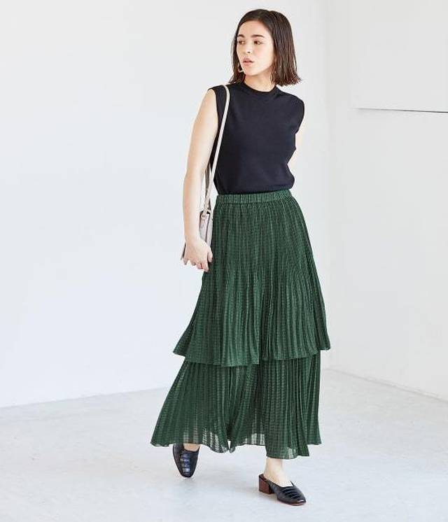ADAM ET ROPE' - レイヤードプリーツスカート ¥15,120（税込）